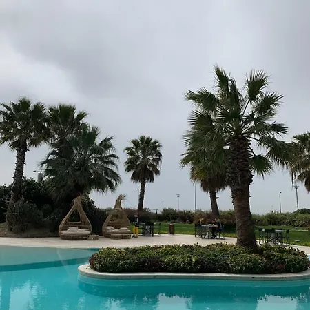 Flat For Rent In With Sea View, Pool, Gym Istanbul